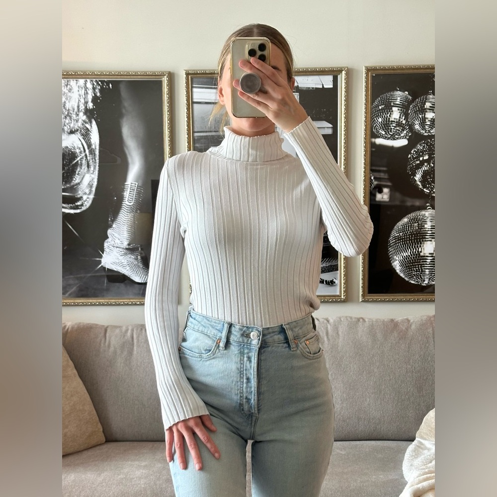 H&M Ribbed Turtleneck Long Sleeve